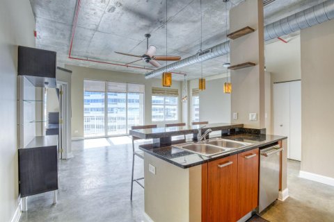 Condominio en alquiler en Fort Lauderdale, Florida, 2 dormitorios, 106.47 m2 № 2087820 - foto 6