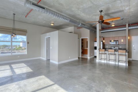 Condominio en alquiler en Fort Lauderdale, Florida, 2 dormitorios, 106.47 m2 № 2087820 - foto 5