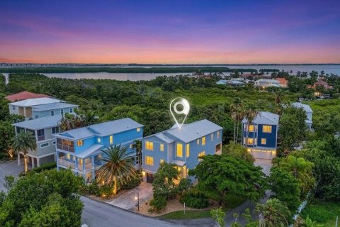 Villa ou maison à vendre à Longboat Key, Floride: 3 chambres, 265.33 m2 № 2393744 - photo 2