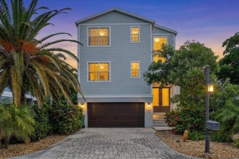 Villa ou maison à Longboat Key, Floride 3 chambres, 265.33 m2 № 2393744