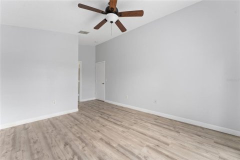 Casa en venta en Orlando, Florida, 3 dormitorios, 130.62 m2 № 2167292 - foto 11