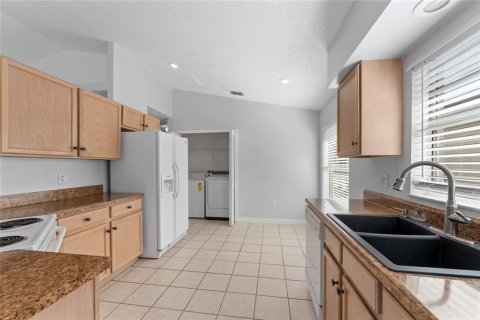 Casa en venta en Orlando, Florida, 3 dormitorios, 130.62 m2 № 2167292 - foto 16