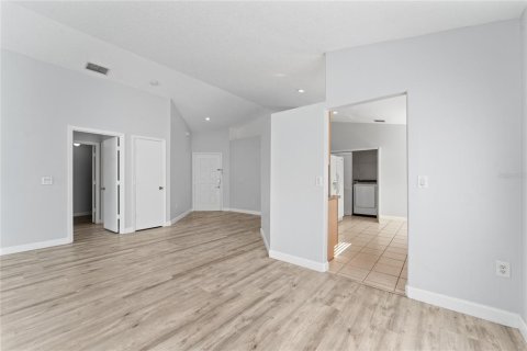Casa en venta en Orlando, Florida, 3 dormitorios, 130.62 m2 № 2167292 - foto 9