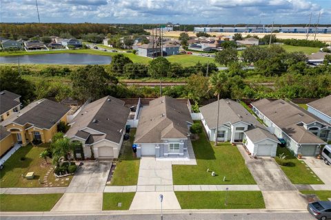 Casa en venta en Orlando, Florida, 3 dormitorios, 130.62 m2 № 2167292 - foto 5