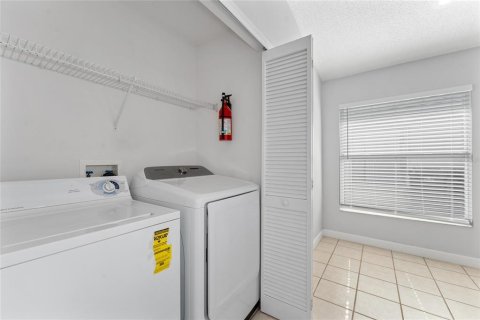 Casa en venta en Orlando, Florida, 3 dormitorios, 130.62 m2 № 2167292 - foto 17