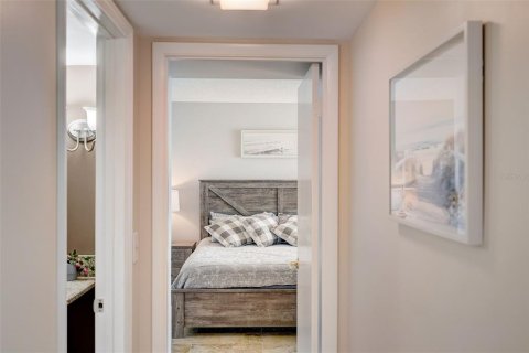 Condominio en alquiler en Longboat Key, Florida, 2 dormitorios, 136.57 m2 № 338779 - foto 11