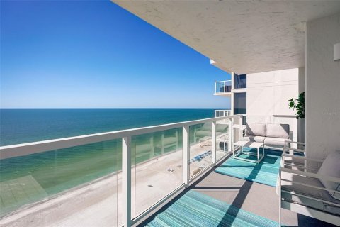 Condominio en alquiler en Longboat Key, Florida, 2 dormitorios, 136.57 m2 № 338779 - foto 29