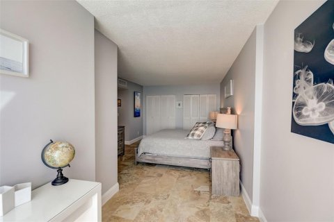 Condominio en alquiler en Longboat Key, Florida, 2 dormitorios, 136.57 m2 № 338779 - foto 14