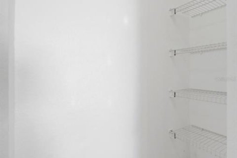 Снять в аренду таунхаус в Орландо, Флорида 5 комнат, 116.13м2, № 2230724 - фото 21