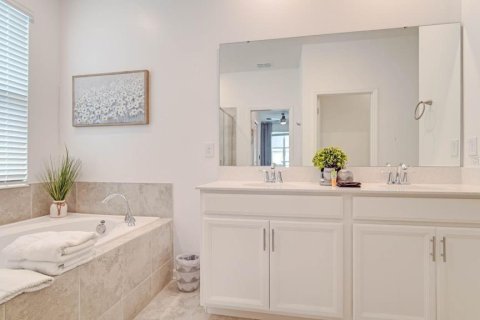 Condo in Davenport, Florida, 3 bedrooms  № 1851448 - photo 22