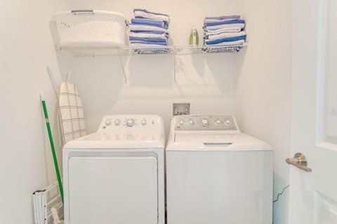 Condo in Davenport, Florida, 3 bedrooms  № 1851448 - photo 7