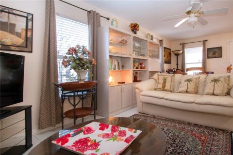 House in Sarasota, Florida 2 bedrooms, 106.09 sq.m. № 1520885 - photo 25