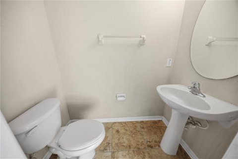 Casa en venta en Orlando, Florida, 5 dormitorios, 227.89 m2 № 2377914 - foto 16