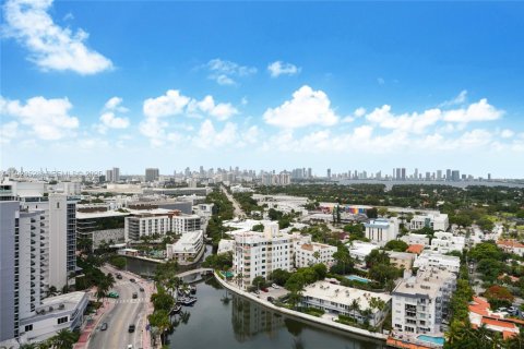 Copropriété à louer à Miami Beach, Floride: 1 chambre, 74.14 m2 № 1977464 - photo 13