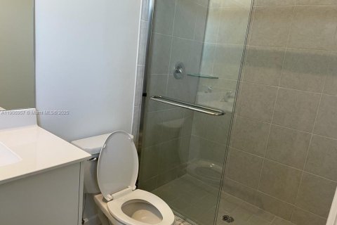 Casa en venta en Miami, Florida, 3 dormitorios, 137.77 m2 № 1967432 - foto 10