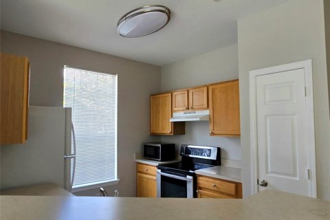 Condominio en alquiler en Orlando, Florida, 2 dormitorios, 95.88 m2 № 2150146 - foto 3