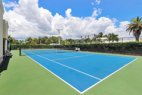 Condo in Sarasota, Florida, 1 bedroom  № 1578682 - photo 30
