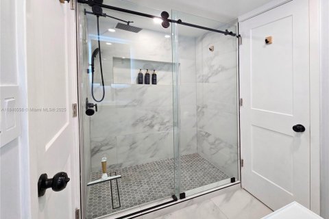 Townhouse in Aventura, Florida 1 bedroom, 81.01 sq.m. № 1845755 - photo 12