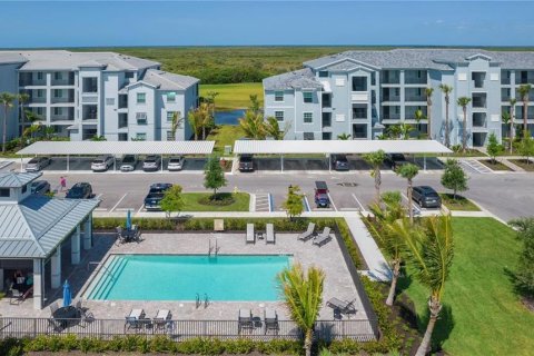 Copropriété à louer à Punta Gorda, Floride: 2 chambres, 111.3 m2 № 1812989 - photo 1