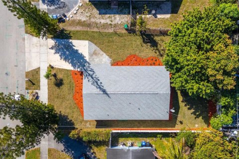 Villa ou maison à louer à Fort Lauderdale, Floride: 4 chambres, 113.53 m2 № 2261690 - photo 30