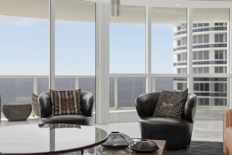 Copropriété à vendre à Sunny Isles Beach, Floride: 3 chambres, 375.79 m2 № 2250023 - photo 17