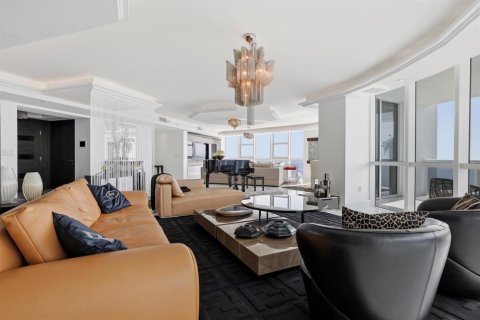 Copropriété à vendre à Sunny Isles Beach, Floride: 3 chambres, 375.79 m2 № 2250023 - photo 15