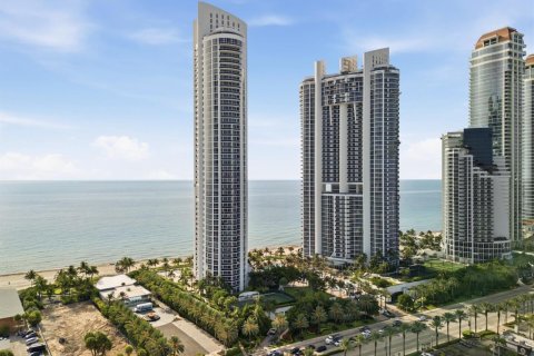 Copropriété à vendre à Sunny Isles Beach, Floride: 3 chambres, 375.79 m2 № 2250023 - photo 23