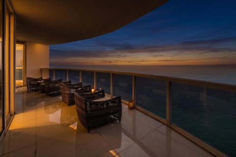 Copropriété à vendre à Sunny Isles Beach, Floride: 3 chambres, 375.79 m2 № 2250023 - photo 5