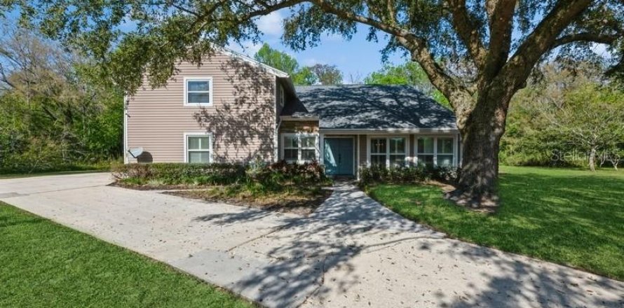 Casa en Winter Springs, Florida 4 dormitorios, 268.86 m2 № 1557090