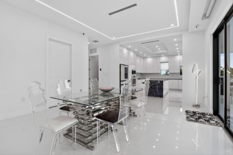 Villa ou maison à vendre à Fort Lauderdale, Floride: 6 chambres, 400.5 m2 № 2265354 - photo 17