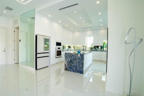 Villa ou maison à vendre à Fort Lauderdale, Floride: 6 chambres, 400.5 m2 № 2265354 - photo 16