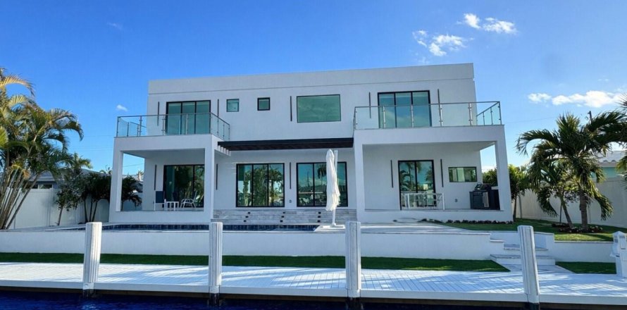 Villa ou maison à Fort Lauderdale, Floride 6 chambres, 400.5 m2 № 2265354