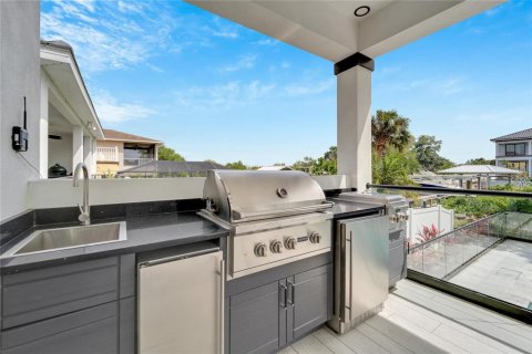 Villa ou maison à louer à Apollo Beach, Floride: 4 chambres, 308.06 m2 № 1679980 - photo 6