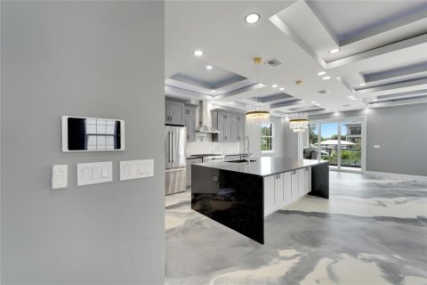 Villa ou maison à louer à Apollo Beach, Floride: 4 chambres, 308.06 m2 № 1679980 - photo 13