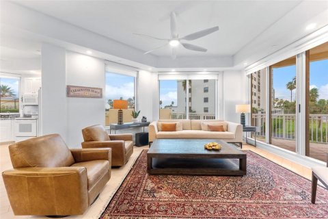 Condominio en alquiler en Clearwater, Florida, 3 dormitorios, 186.18 m2 № 1840361 - foto 10