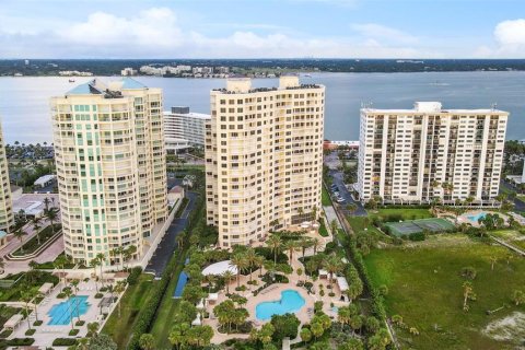 Condominio en alquiler en Clearwater, Florida, 3 dormitorios, 186.18 m2 № 1840361 - foto 2