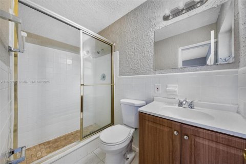 House in Sunrise, Florida 3 bedrooms, 99.03 sq.m. № 1688938 - photo 18