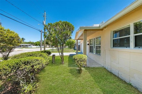 House in Sunrise, Florida 3 bedrooms, 99.03 sq.m. № 1688938 - photo 27