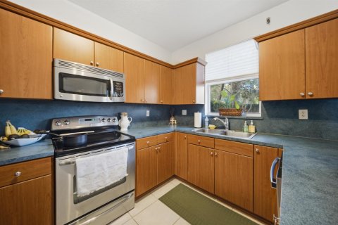 Townhouse in Miami, Florida 2 bedrooms, 139.35 sq.m. № 2428477 - photo 15
