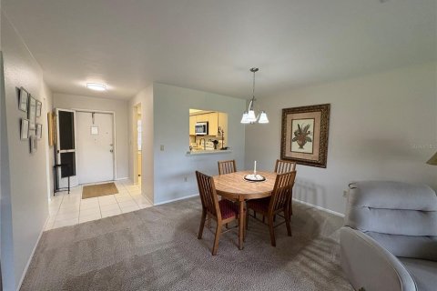Condominio en alquiler en Venice, Florida, 2 dormitorios, 98.85 m2 № 1831537 - foto 13