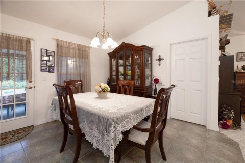 House in New Smyrna Beach, Florida 3 bedrooms, 201.78 sq.m. № 1509319 - photo 9