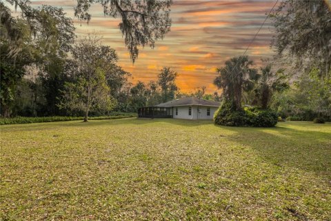 House in New Smyrna Beach, Florida 3 bedrooms, 201.78 sq.m. № 1509319 - photo 30