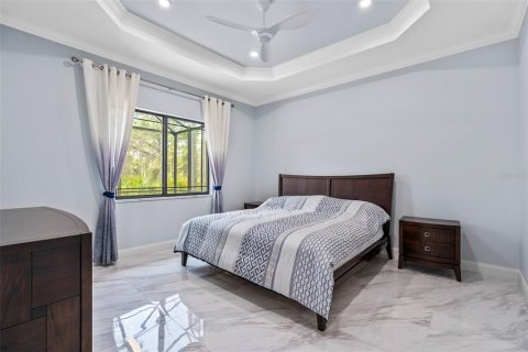 Купить виллу или дом в Норт-Порт, Флорида 5 комнат, 207.08м2, № 2166278 - фото 21