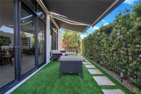 Casa en alquiler en Doral, Florida, 3 dormitorios, 202.71 m2 № 1953267 - foto 25