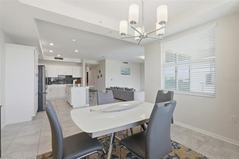 Купить кондоминиум в Киссимми, Флорида 5 комнат, 110.18м2, № 2236510 - фото 15