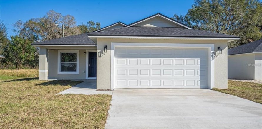 House in Fort Meade, Florida 3 bedrooms, 125.42 sq.m. № 1915297