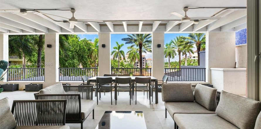 Condo in Key Biscayne, Florida, 3 bedrooms  № 1961099