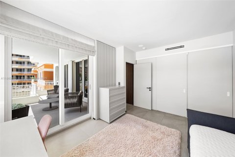 Condo in Key Biscayne, Florida, 3 bedrooms  № 1961099 - photo 30