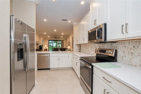 Copropriété à vendre à Port Charlotte, Floride: 2 chambres, 151.71 m2 № 2356739 - photo 2