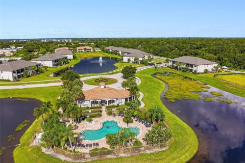 Copropriété à vendre à Port Charlotte, Floride: 2 chambres, 151.71 m2 № 2356739 - photo 4